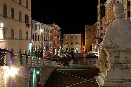 Piazza del Papa o del Plebiscito Ancona
